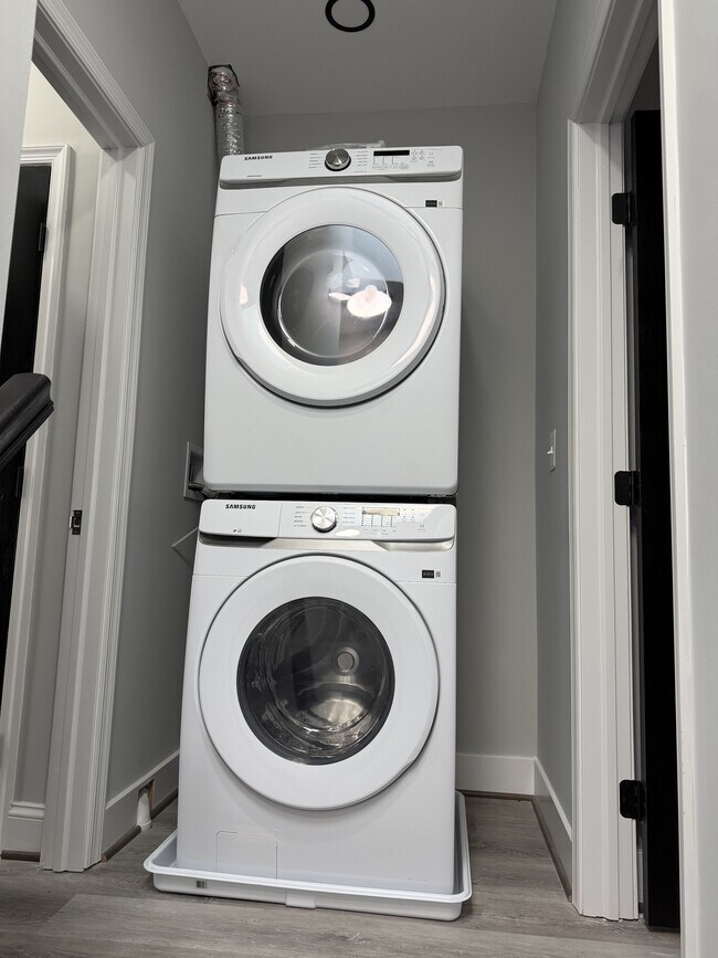 Foto del edificio - 2001 Boone St