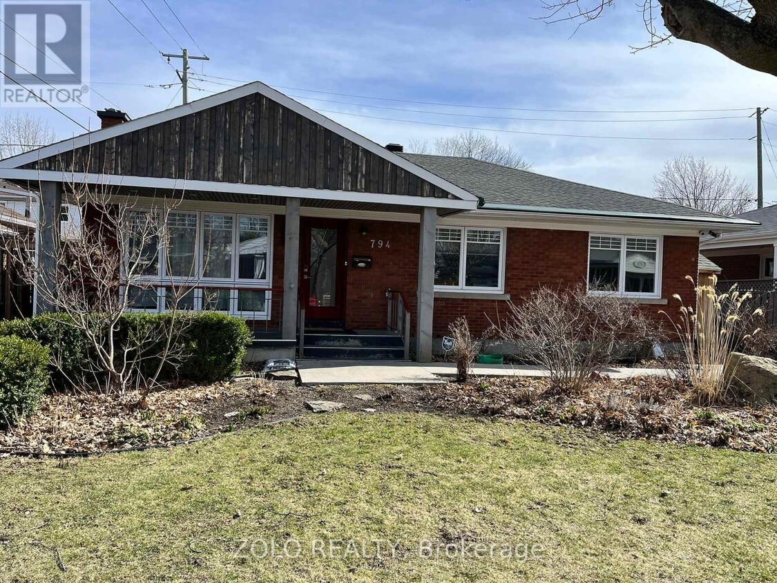 Photo principale - 794 Hamlet Rd