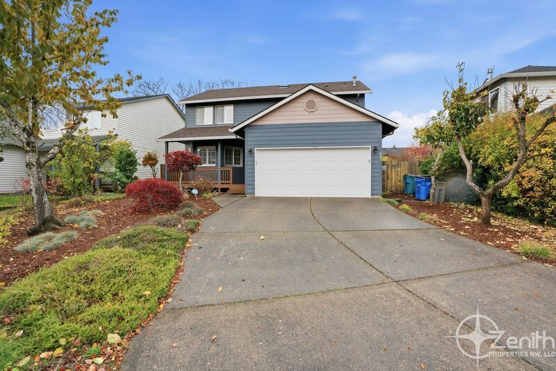 Foto principal - 5322 NE 69th Cir