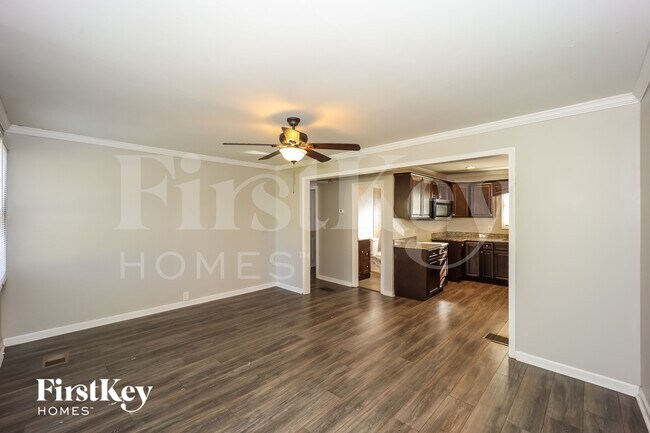 Foto del edificio - 942 Astor Ave SW