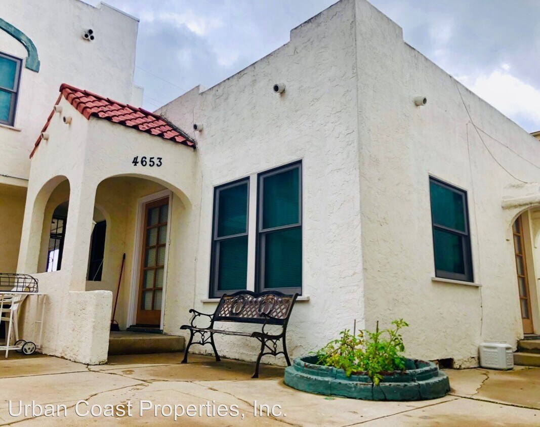 Foto principal - 4649-4653.5-46535 33rd St
