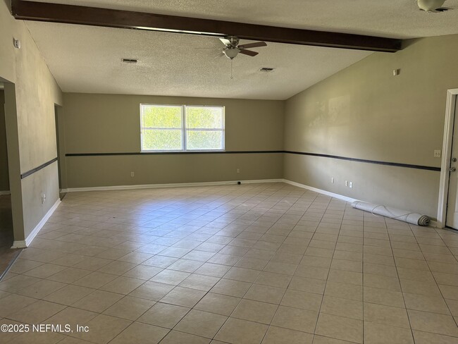 Foto del edificio - 2845 Derringer Ct