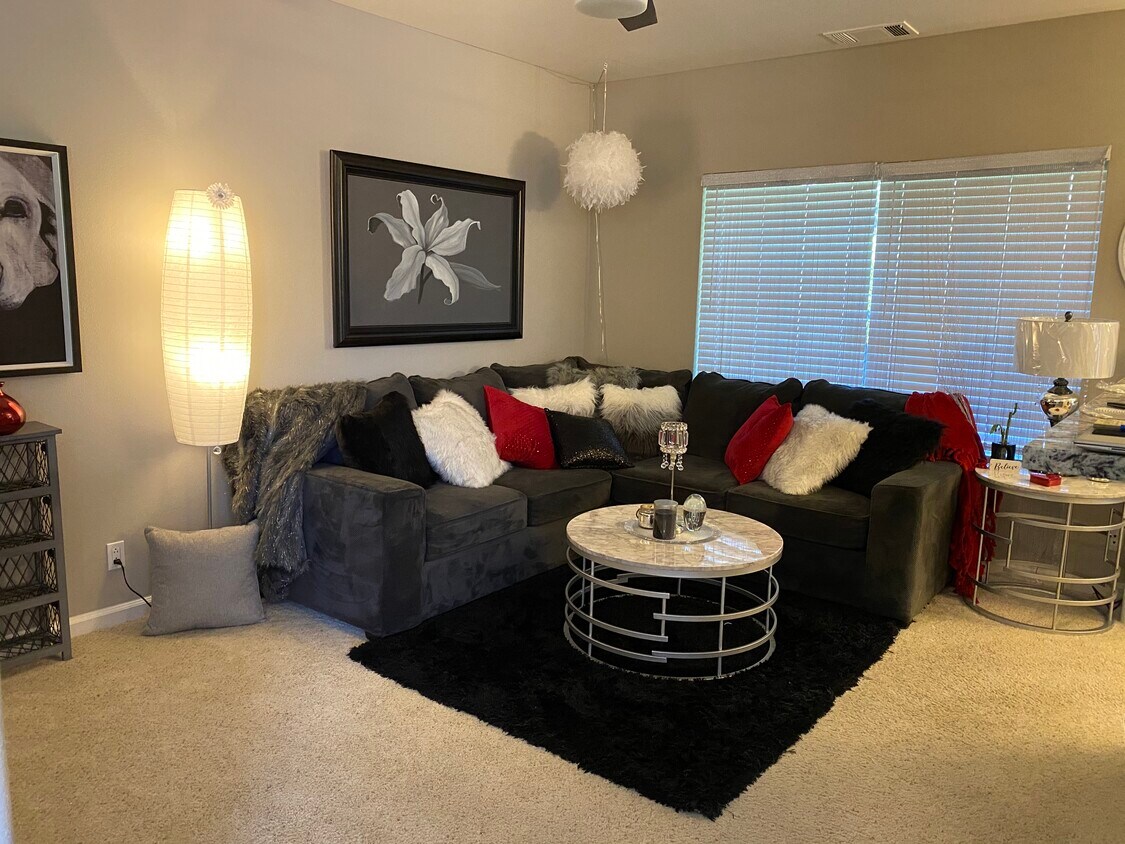 900 S Meadows Pky Unit 1124, Reno, NV 89521 Condo for Rent in Reno