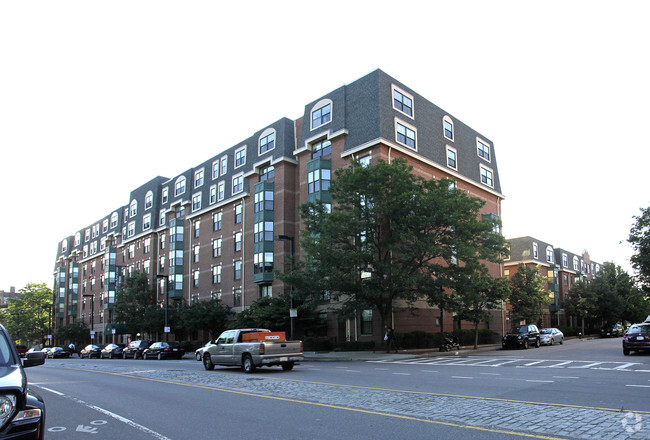 Foto del edificio - Douglass Apartments