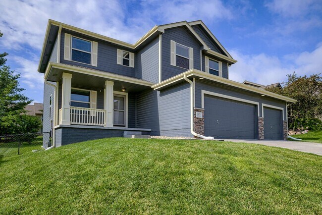 Foto del edificio - Beautiful 4 Bedroom In Elkhorn South!!