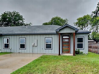 Building Photo - 111 Foster Ln