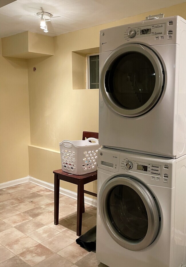 Building Photo - 4442 Alabama Ave SE