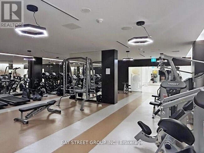 Building Photo - 6 Sonic Way