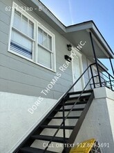 Building Photo - 621 E 33rd St