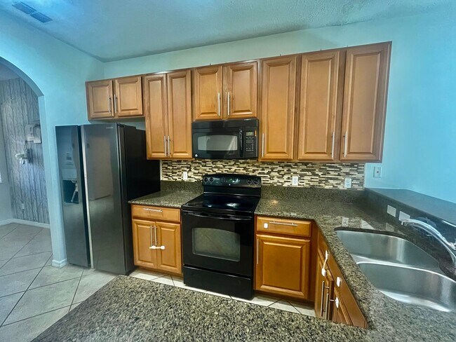Building Photo - 5435 Via Appia Way