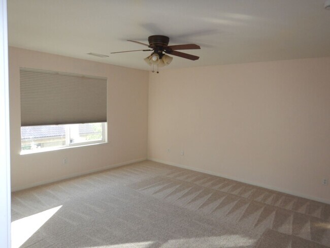 Foto del edificio - Cute as a button in Double Diamond Ranch!