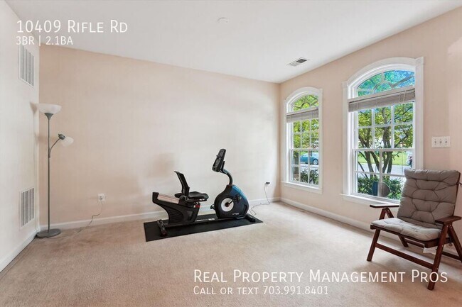 Foto del edificio - 10409 Rifle Rd
