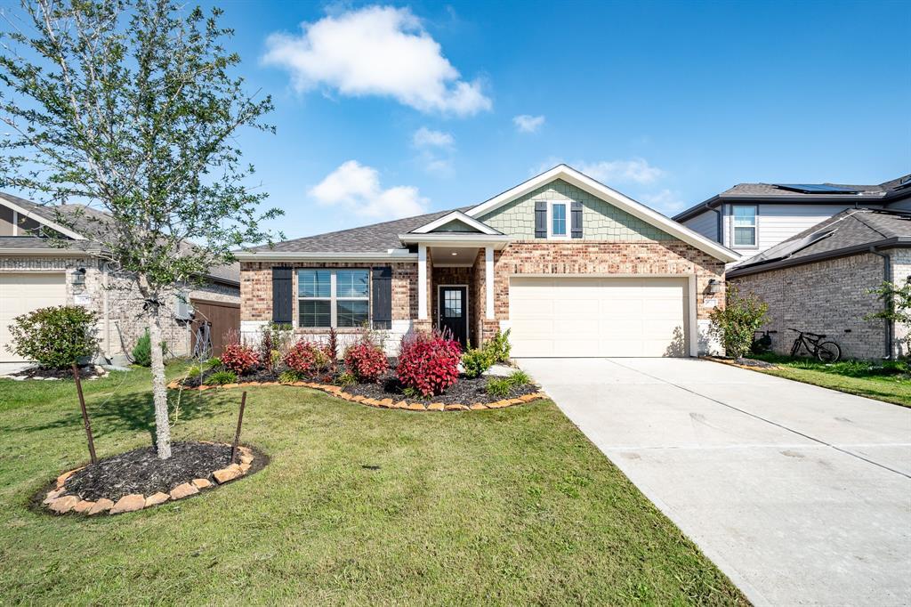 2107 Boreas Ln, Mont Belvieu, TX 77523 House Rental in Mont Belvieu