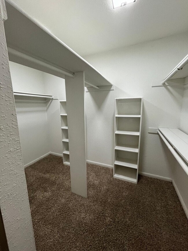 Building Photo - 9255 W Sam Houston Pkwy S