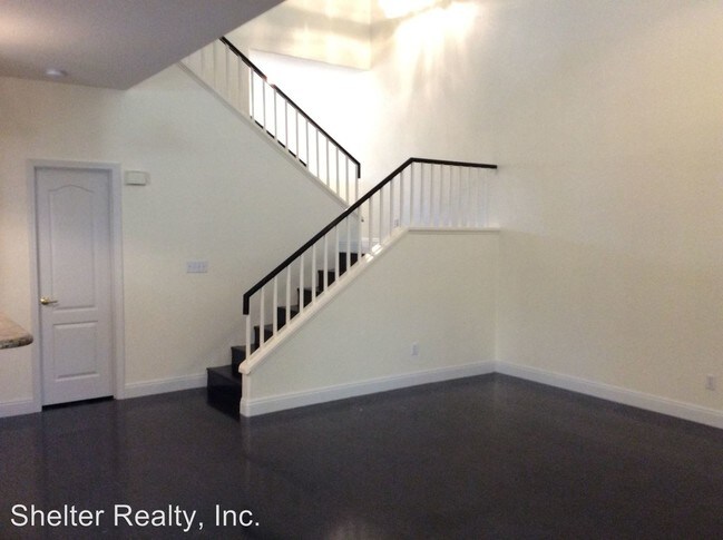 Foto del edificio - 5946 Greenery View Ln