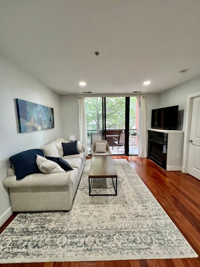 Foto del edificio - 1200 N Hartford St