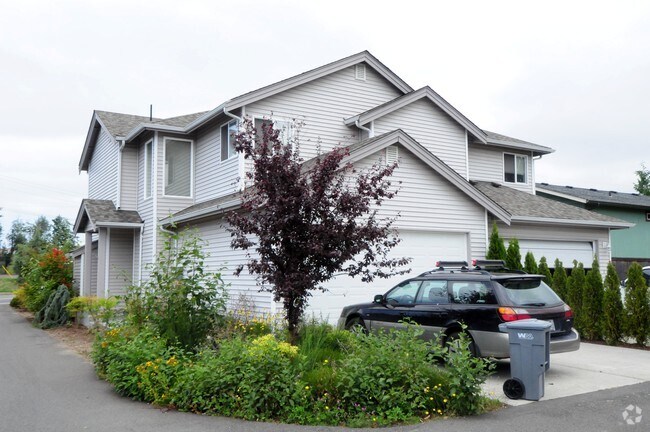 Foto del edificio - Gibson Road Townhomes
