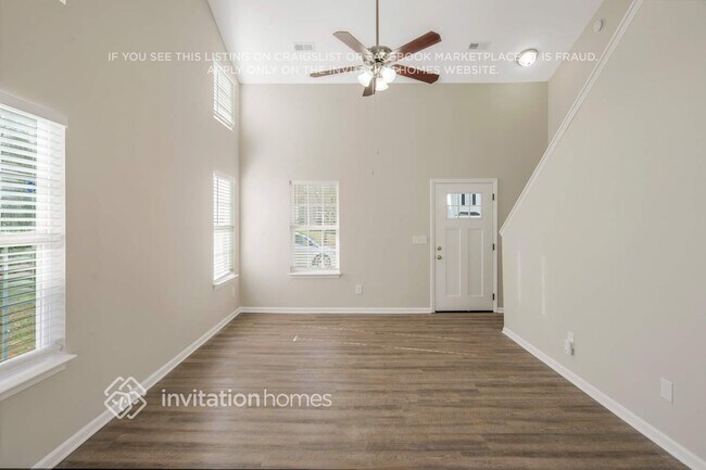 Foto del edificio - 3732 Bullard St