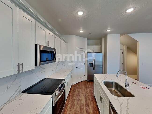 Foto del edificio - 1256 W Mahogany St