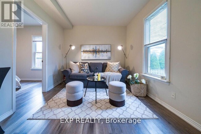 Photo du bâtiment - 3791 Keller St