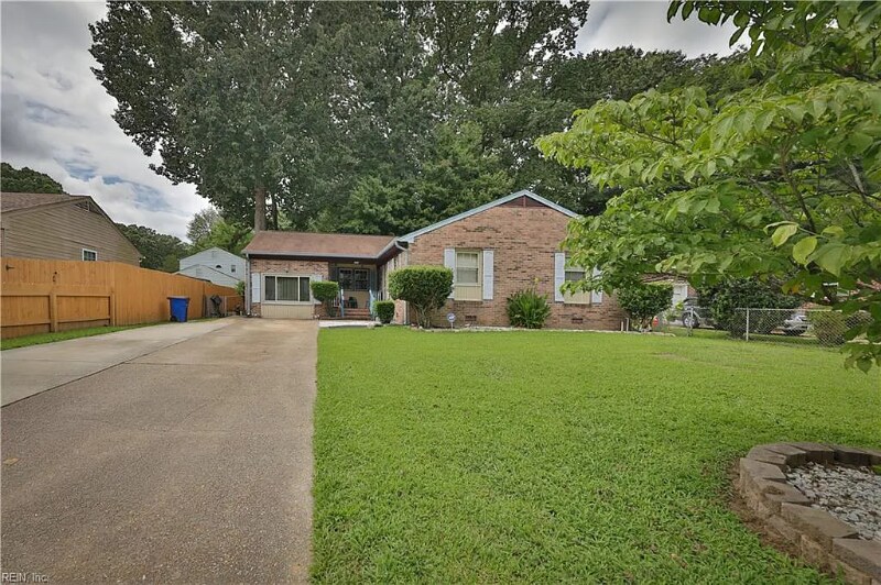 Primary Photo - 111 Tillerson Dr