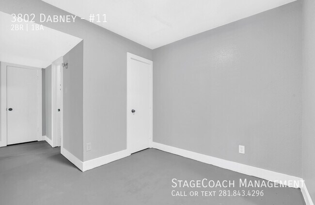 Foto del edificio - 3802 Dabney-#11