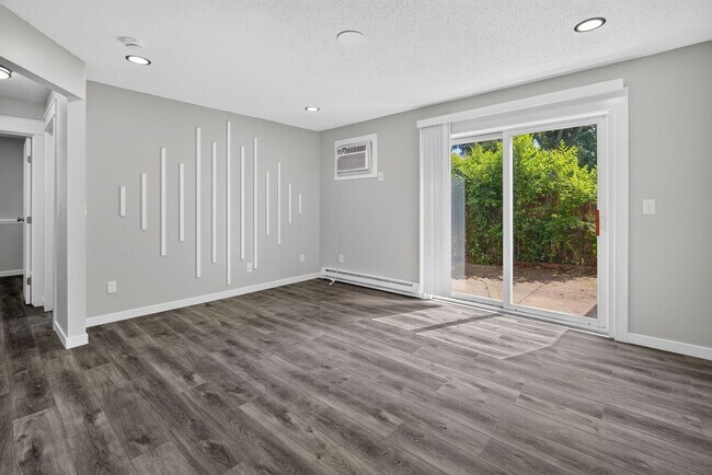 Foto del edificio - 1645 NW 84th St