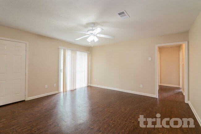 Foto del edificio - 5234 Jorns St