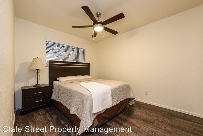 Foto del edificio - 1601 Kinney Ave