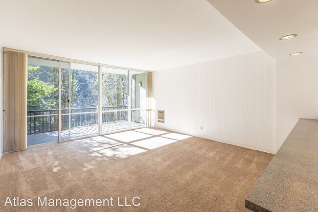 Building Photo - 667 McVey Ave