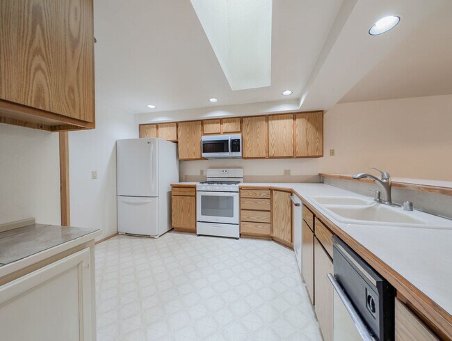 Foto del edificio - 4724 74th Pl NE