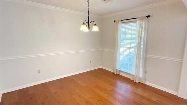 Building Photo - 1839 Croom Dr