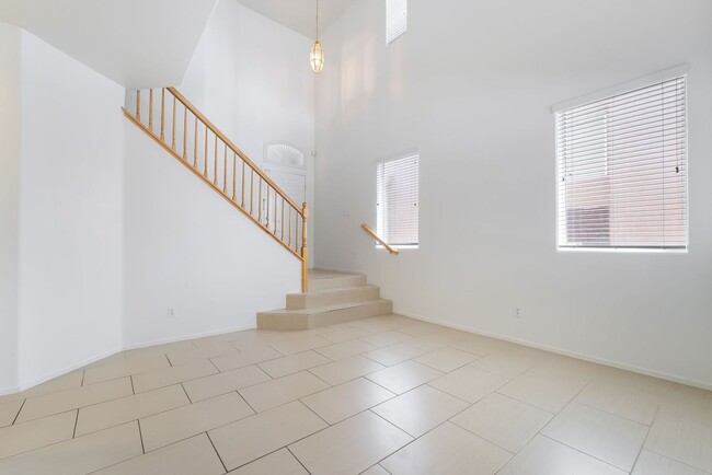 Foto del edificio - 4935 Gingerlyn St