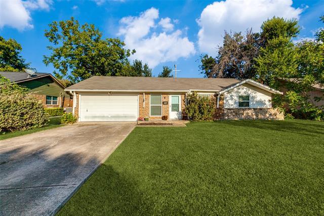 Primary Photo - 108 Mariana Dr