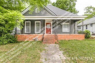 Building Photo - 1371 Ross St