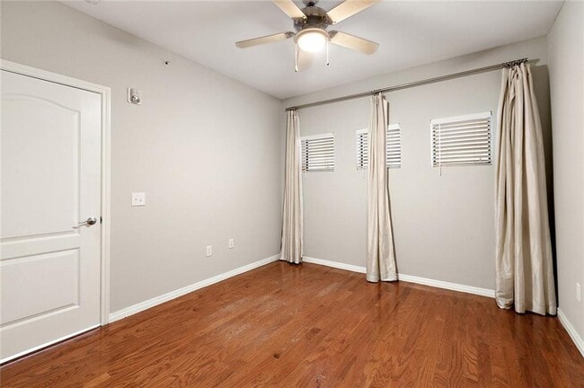 Building Photo - 2505 San Gabriel