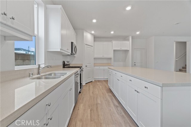 Foto del edificio - 12764 Clifton Wy