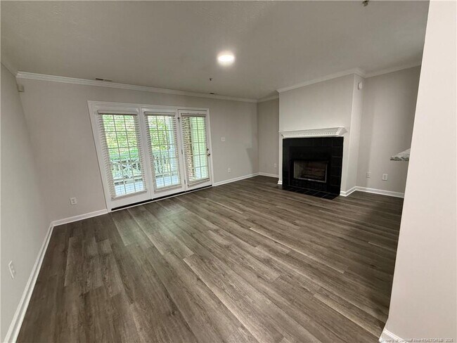 Foto del edificio - 340 Bubble Creek Ct