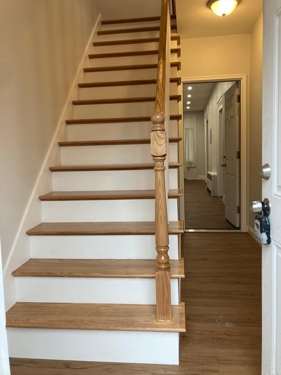 Building Photo - 78 W Central St