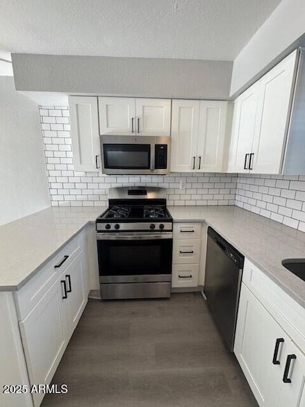 Photo - 2250 W Glendale Ave Apartment