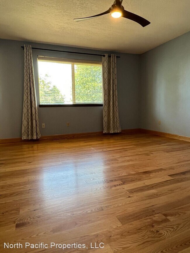 Foto del edificio - 5 br, 3 bath House - 2315 SW 118th Ct.