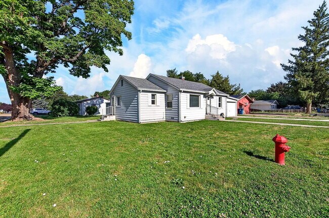 Foto del edificio - 3 Bedroom, 1 Bathroom Home in Caldwell