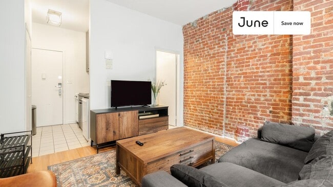 Building Photo - 418 W 49th St
