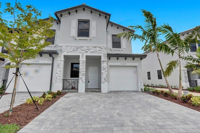 Building Photo - 13385 SW 287th St