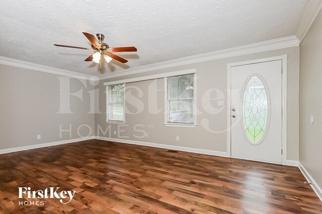 Building Photo - 6153 Continental Cir