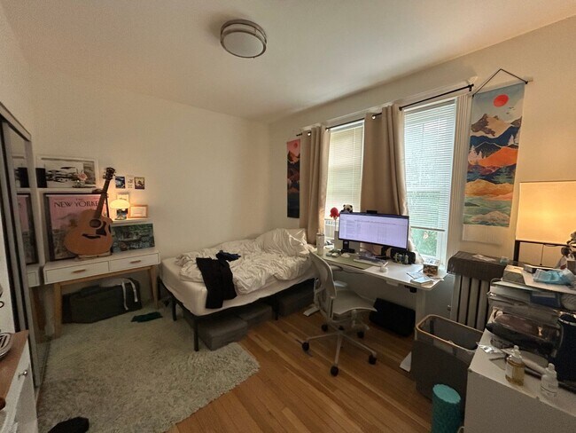 Foto del edificio - Brighton 2 Bed – Heat & Hot Water Included – No Broker Fee