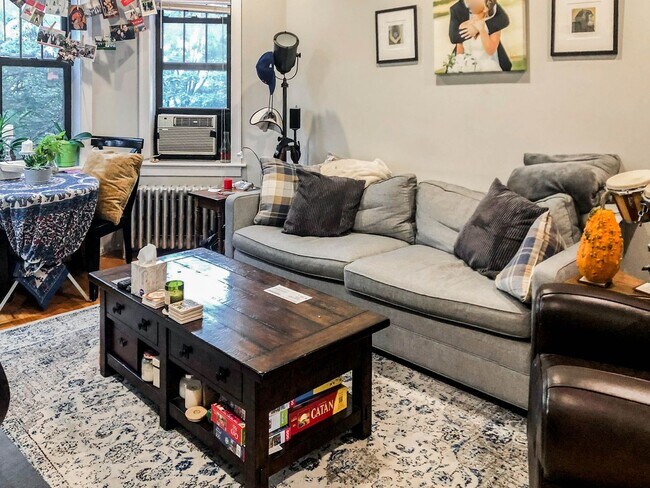 Foto del edificio - 4549 N Leavitt St