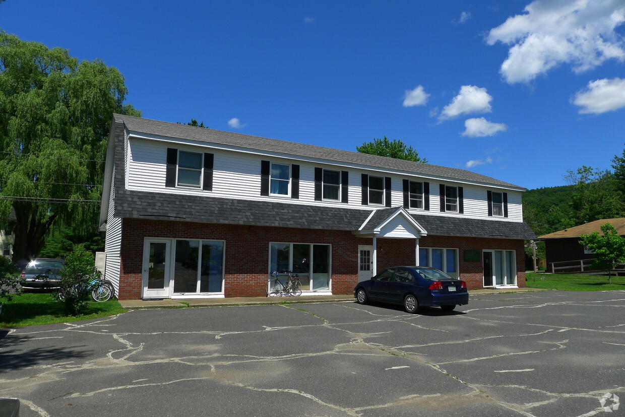 46 Old Amherst Rd, Sunderland, Ma 01375 - Apartments In Sunderland, Ma 