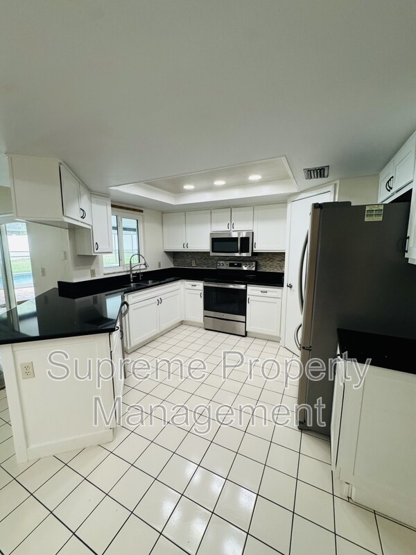 Foto del edificio - 2437 Bucknell Dr