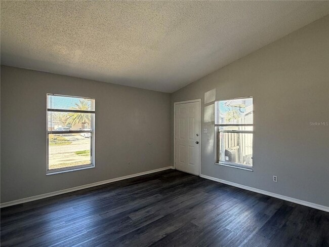 Building Photo - 1215 Ravida Cir